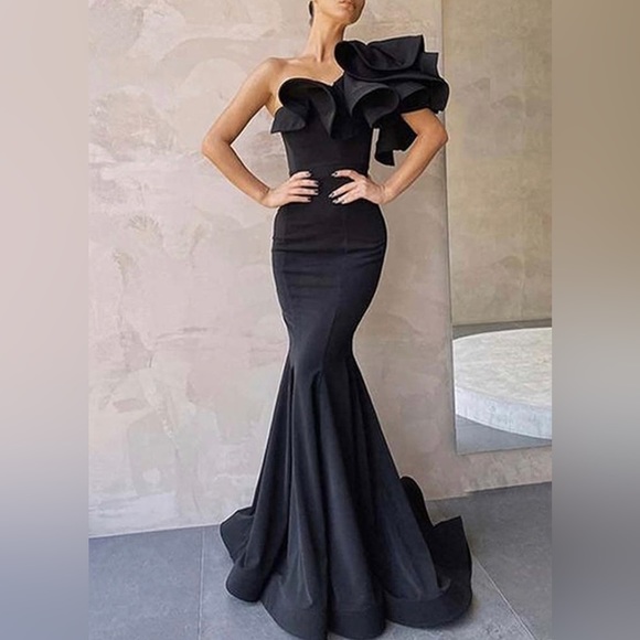 Women's Black Mermaid One Shoulder Ruffle Prom Evening Wedding Event Dress - Picture 1 of 9